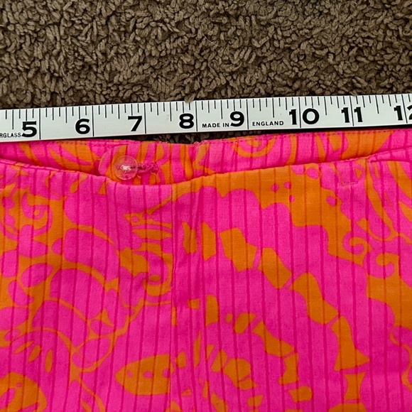 Lilly Pulitzer Liza shorts in Pop Pink Seaesta - size 2 - Picture 5 of 8